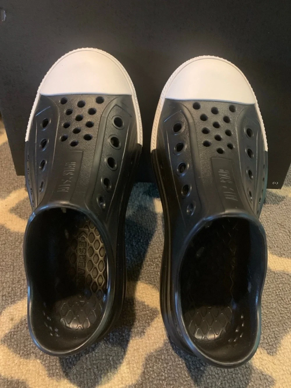 Converse Chuck Taylor All Star Play Lite CX Kids Youth Size 4 Black White New